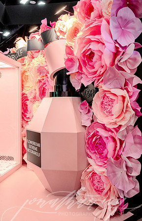 JonathanIvy-Ulta-FLC-2025-Viktor&Rolf-09