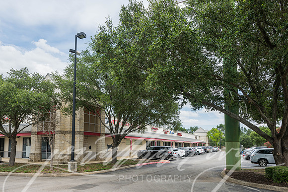 JonathanIvy-Town&Country-10350BanderaRd-32