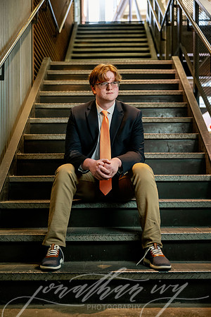 Will-Senior-Photos-040825-22