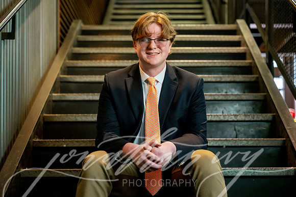 Will-Senior-Photos-040825-21