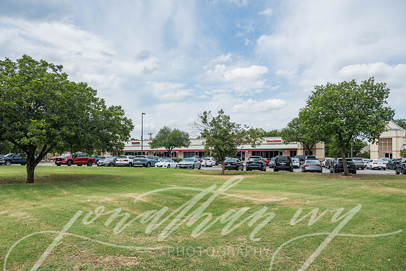JonathanIvy-Town&Country-10350BanderaRd-63