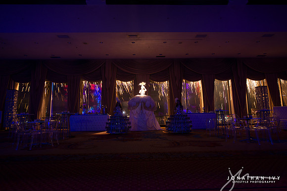 JonathanIvyPhoto-ISES-EVENTWORLD-2012-1115