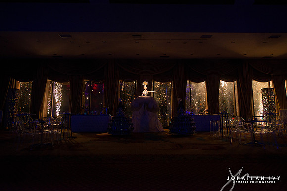 JonathanIvyPhoto-ISES-EVENTWORLD-2012-1108