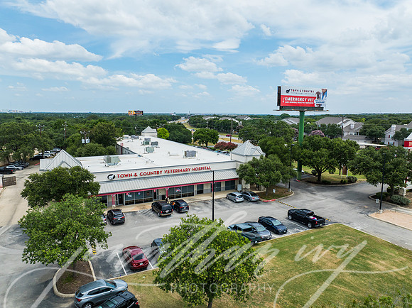 JonathanIvy-Town&Country-10350BanderaRd-16