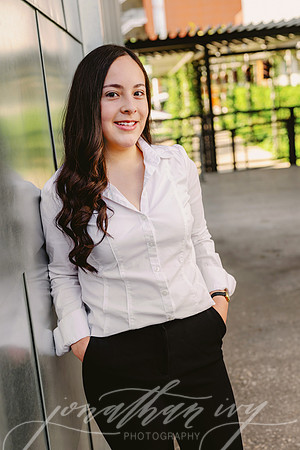 JonathanIvy-Marleen-Flores-050825-23