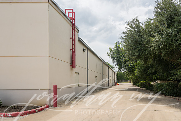 JonathanIvy-Town&Country-10350BanderaRd-48
