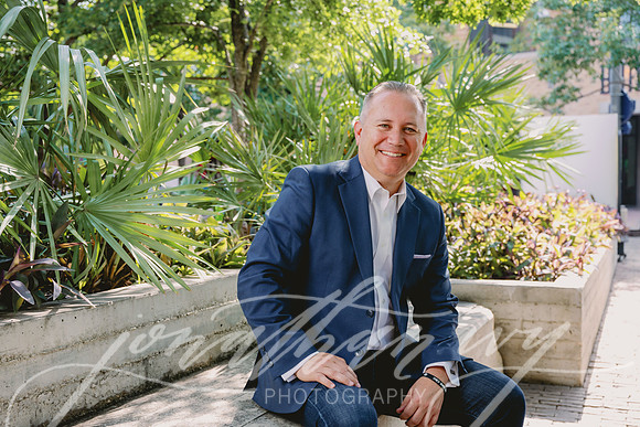 JIP-Edward-Headshots-042824-03