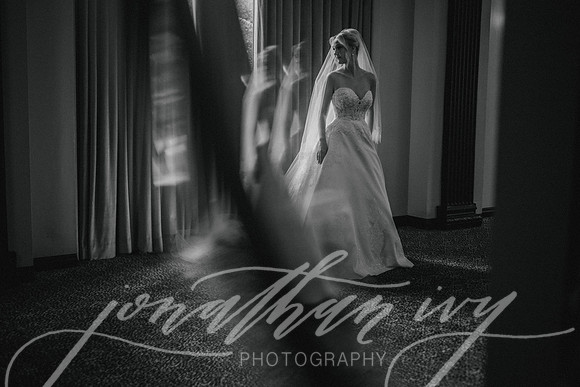 JonathanIvy-Rachel-Bridal-072425-115