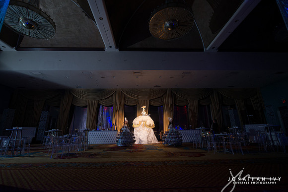 JonathanIvyPhoto-ISES-EVENTWORLD-2012-1099