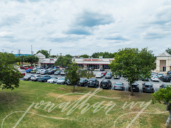 JonathanIvy-Town&Country-10350BanderaRd-18